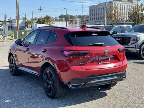 Certified 2025 Buick Envision Sport Touring image 3