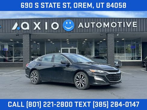 Used 2023 Chevrolet Malibu RS FWD image 1