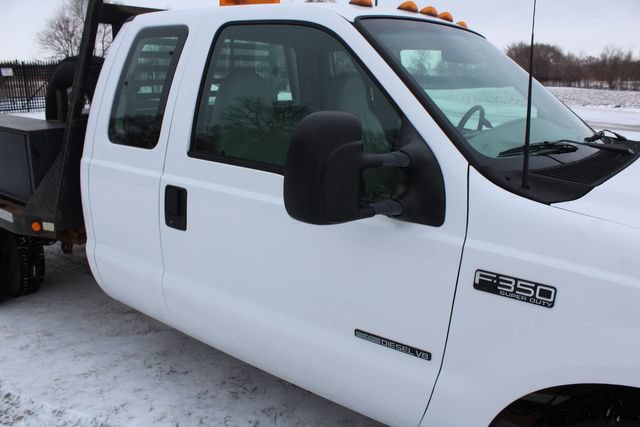 Used 2001 Ford F350 2WD SuperCab DRW Super Duty image 8