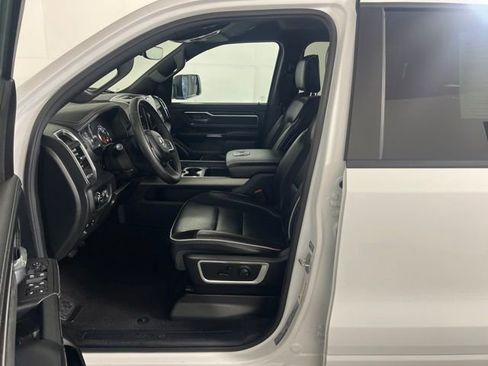 Certified 2025 RAM 1500 Laramie AWD/4WD image 17