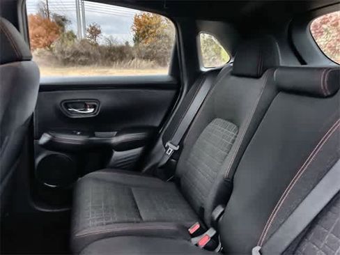 Certified 2025 Honda HR-V Sport image 14