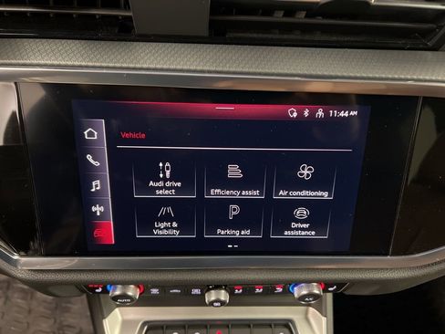 Used 2022 Audi Q3 2.0T Premium Plus w/ Premium Plus Package image 11