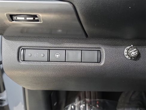 Used 2023 Nissan Pathfinder Rock Creek image 26