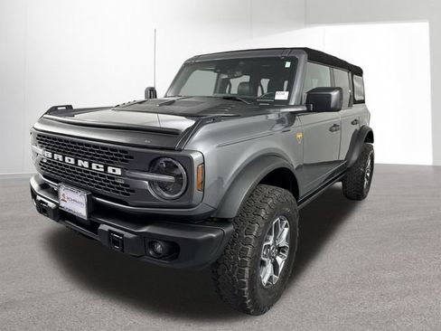 Used 2023 Ford Bronco Badlands AWD/4WD image 24