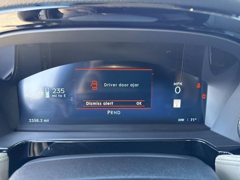 New 2026 Lincoln Corsair Premiere image 26