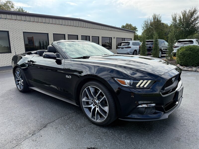 Used 2015 Ford Mustang GT Premium w/ Equipment Group 401A RWD image 26