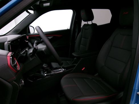 New 2026 Chevrolet TrailBlazer RS w/ Convenience Package AWD/4WD image 9