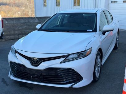 Used 2020 Toyota Camry LE