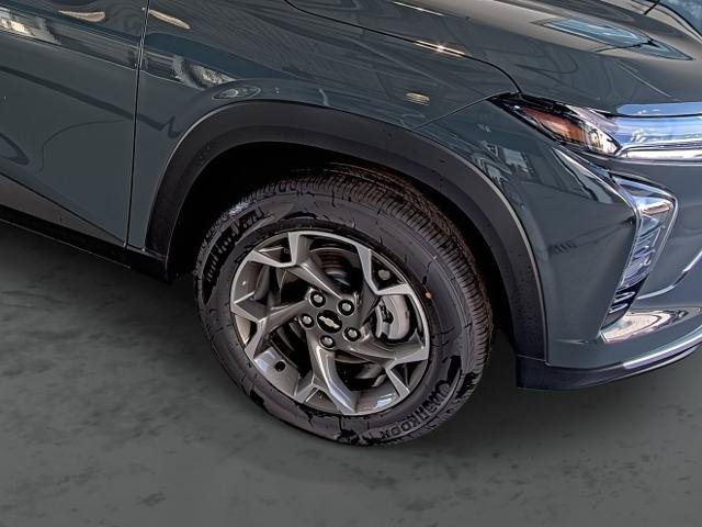 New 2026 Chevrolet Trax LT w/ Driver Confidence Package FWD image 14