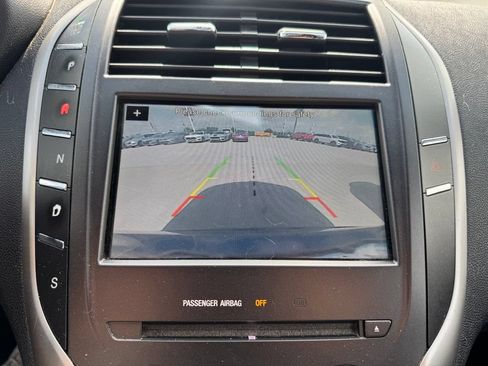 Used 2016 Lincoln MKC Select w/ Select Plus Package FWD image 10