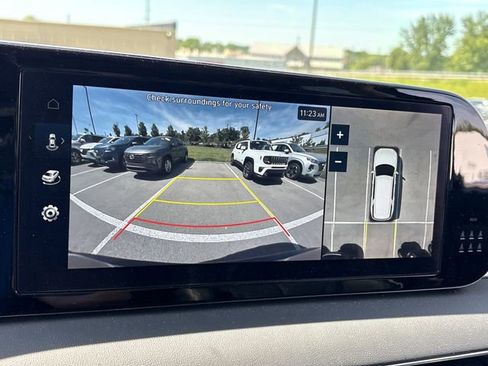 Used 2025 Hyundai Palisade SEL FWD image 17