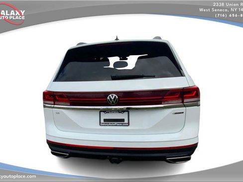 Used 2024 Volkswagen Atlas SE image 6