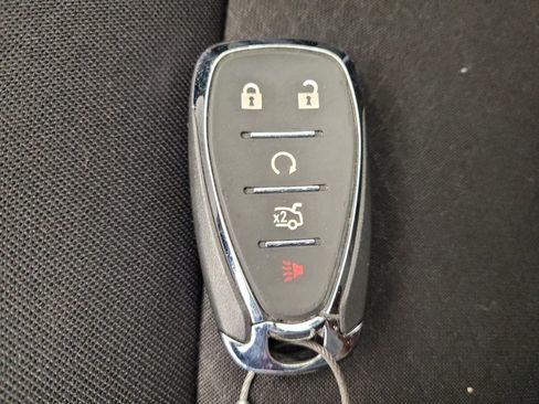 Used 2024 Chevrolet Malibu LT image 32