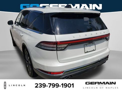 New 2025 Lincoln Aviator Premiere w/ Equipment Group 101A image 10
