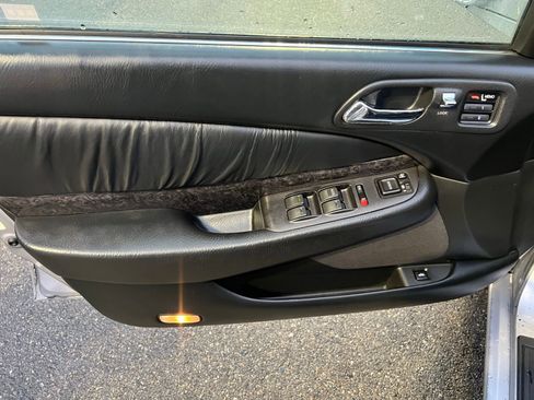 Used 2002 Acura TL Type-S image 12