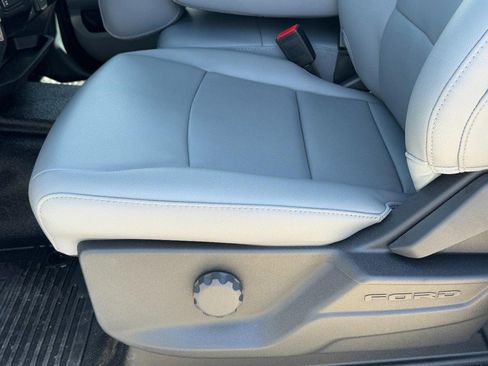 New 2026 Ford F250 4x4 SuperCab Super Duty image 14