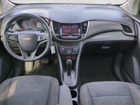 Used 2020 Chevrolet Trax LS w/ LPO, Protection Package FWD image 17