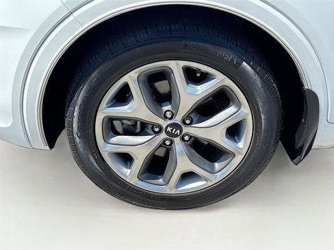 Used 2020 Kia Sorento SX FWD image 32