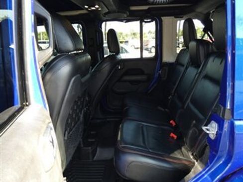 Used 2019 Jeep Wrangler Unlimited Rubicon image 46