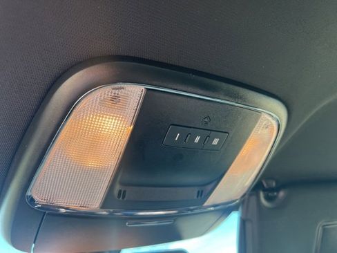 Used 2023 Dodge Charger GT w/ Blacktop Package image 13