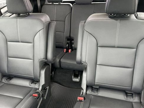 New 2026 GMC Acadia Elevation w/ Elevation Premium Package FWD image 44