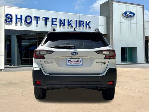 Used 2024 Subaru Outback Onyx Edition XT AWD/4WD image 7