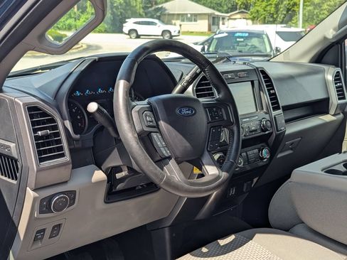 Used 2019 Ford F150 XLT w/ Equipment Group 302A Luxury AWD/4WD image 9