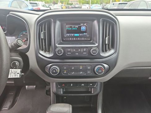 Used 2017 Chevrolet Colorado W/T w/ WT Convenience Package RWD image 17