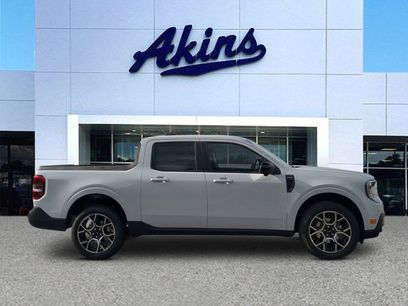 New 2025 Ford Maverick Lariat