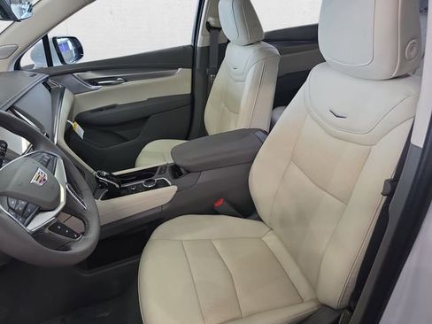 New 2026 Cadillac XT5 Premium Luxury image 15