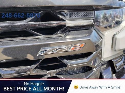 Used 2024 Chevrolet Silverado 1500 ZR2 w/ Technology Package image 8