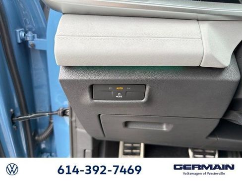 New 2026 Volkswagen Tiguan SE R-Line AWD/4WD image 24