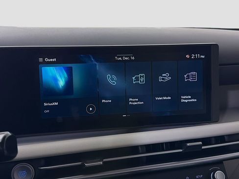 Used 2025 Hyundai Tucson SE image 16