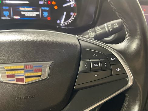 Used 2018 Cadillac XT5 Luxury FWD image 20