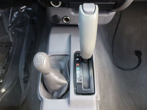 Used 2001 Toyota Tacoma 4x4 Xtracab V6 image 29