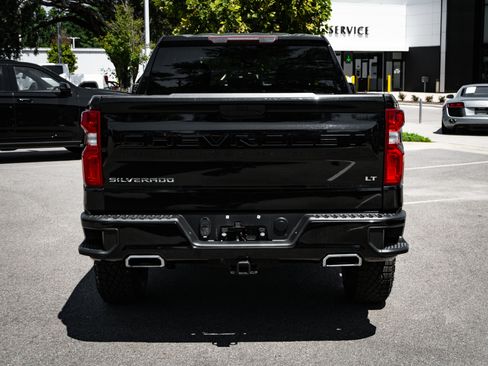 Used 2021 Chevrolet Silverado 1500 LT Trail Boss w/ Bed Protection Package image 9