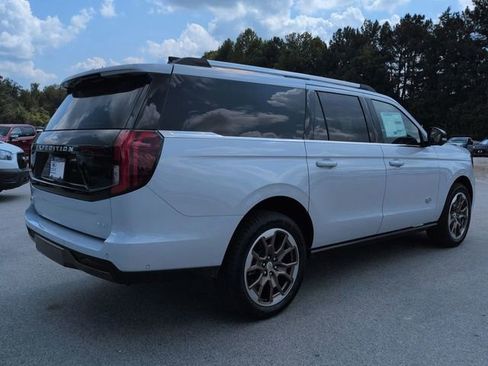 New 2025 Ford Expedition Max King Ranch image 4