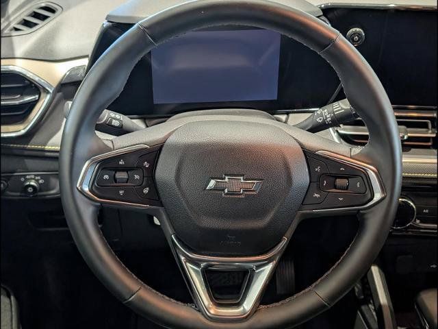 New 2025 Chevrolet TrailBlazer ACTIV w/ Driver Confidence Package FWD image 14