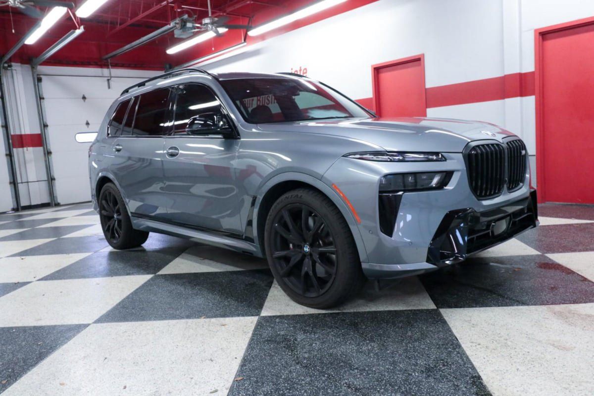 Used 2024 BMW X7 M60i w/ Executive Package AWD/4WD image 2