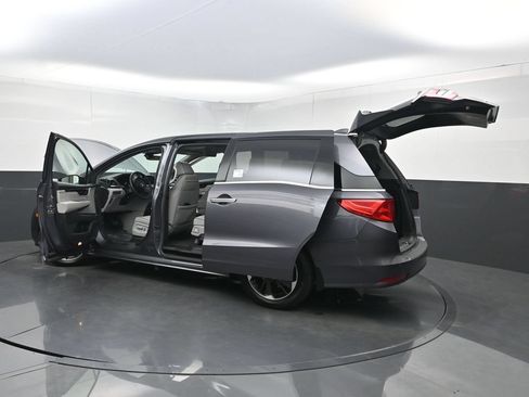 Used 2022 Honda Odyssey Elite image 43