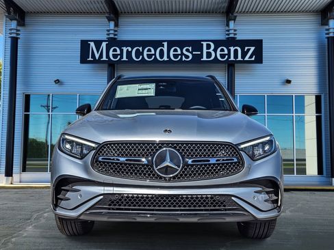 New 2026 Mercedes-Benz GLC 300 4MATIC image 2