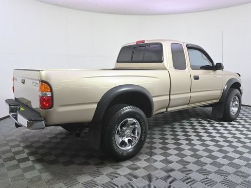 Used 2003 Toyota Tacoma PreRunner w/ SR5 Pkg RWD image 7
