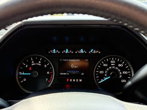 Used 2019 Ford F150 XLT w/ Equipment Group 302A Luxury AWD/4WD image 13