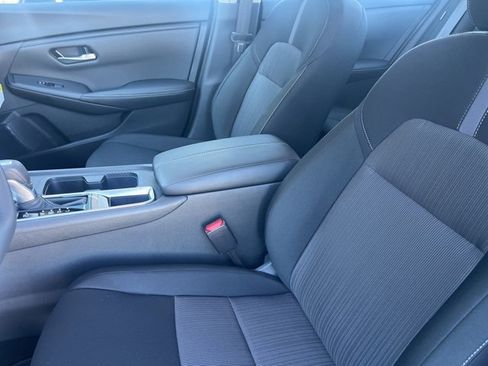 Used 2025 Nissan Sentra SV w/ All-Weather Package image 9