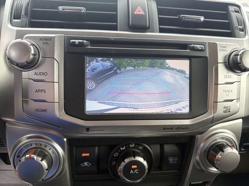 Used 2019 Toyota 4Runner SR5 AWD/4WD image 17