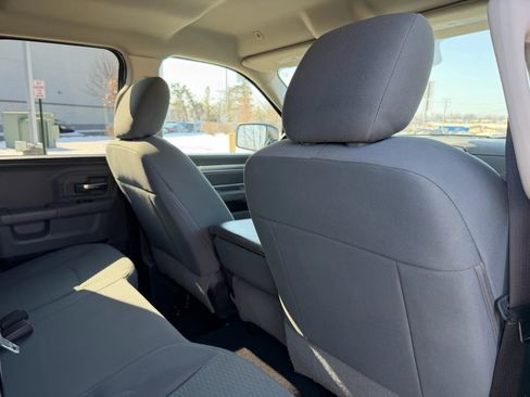 Used 2017 RAM 1500 Classic SLT image 33