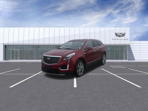 Certified 2024 Cadillac XT5 Premium Luxury AWD/4WD image 6