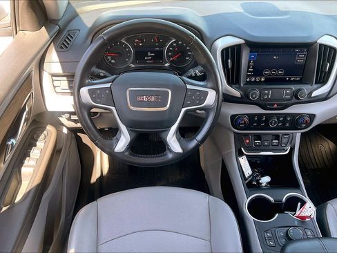 Used 2020 GMC Terrain SLT image 6