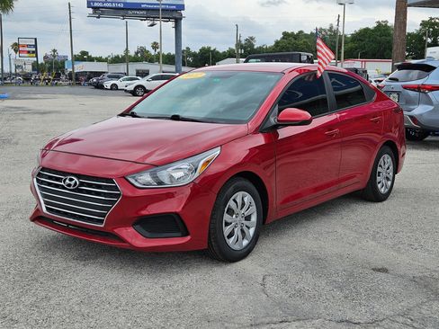 Used 2022 Hyundai Accent SE FWD image 4