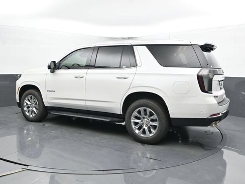Used 2025 Chevrolet Tahoe Premier AWD/4WD image 10